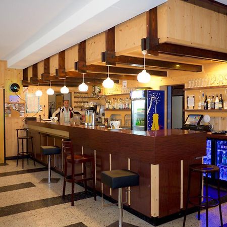 Hotel Belledonne Le Bourg-dʼOisans المظهر الخارجي الصورة